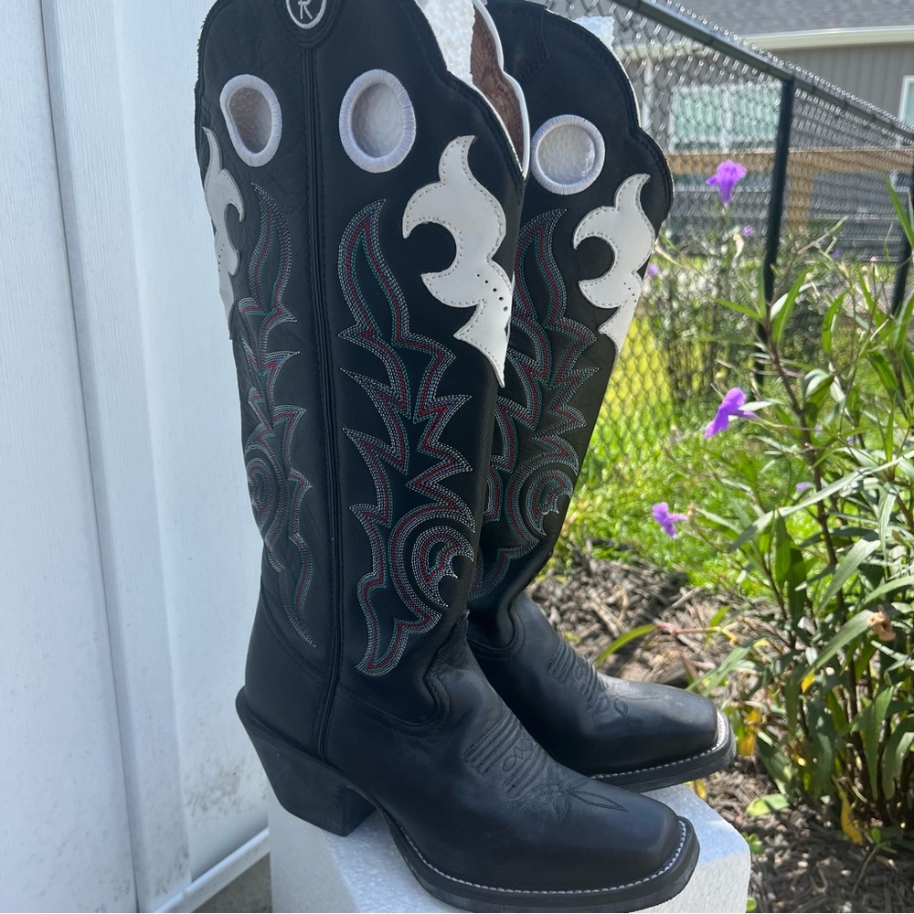 Authentic Tony Lama Cowboy Boots